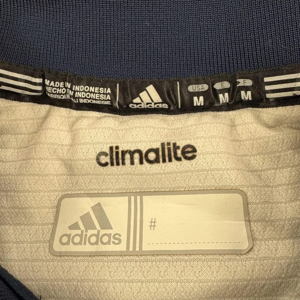 West Virginia Mountaineers Polo Shirt Mens Medium NCAA Football Adidas Climalite